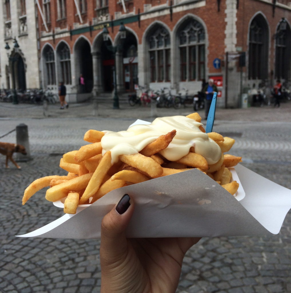 things-you-didn-t-know-about-belgian-fries-the-dog-house